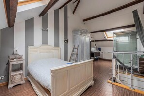 Double Room, 1 Double Bed | Free WiFi - Douai house (DOUAI)