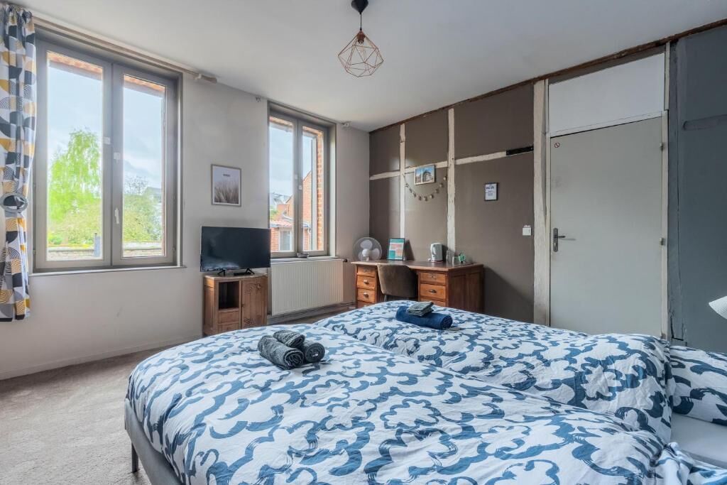 Twin Room, 2 Single Beds | Free WiFi