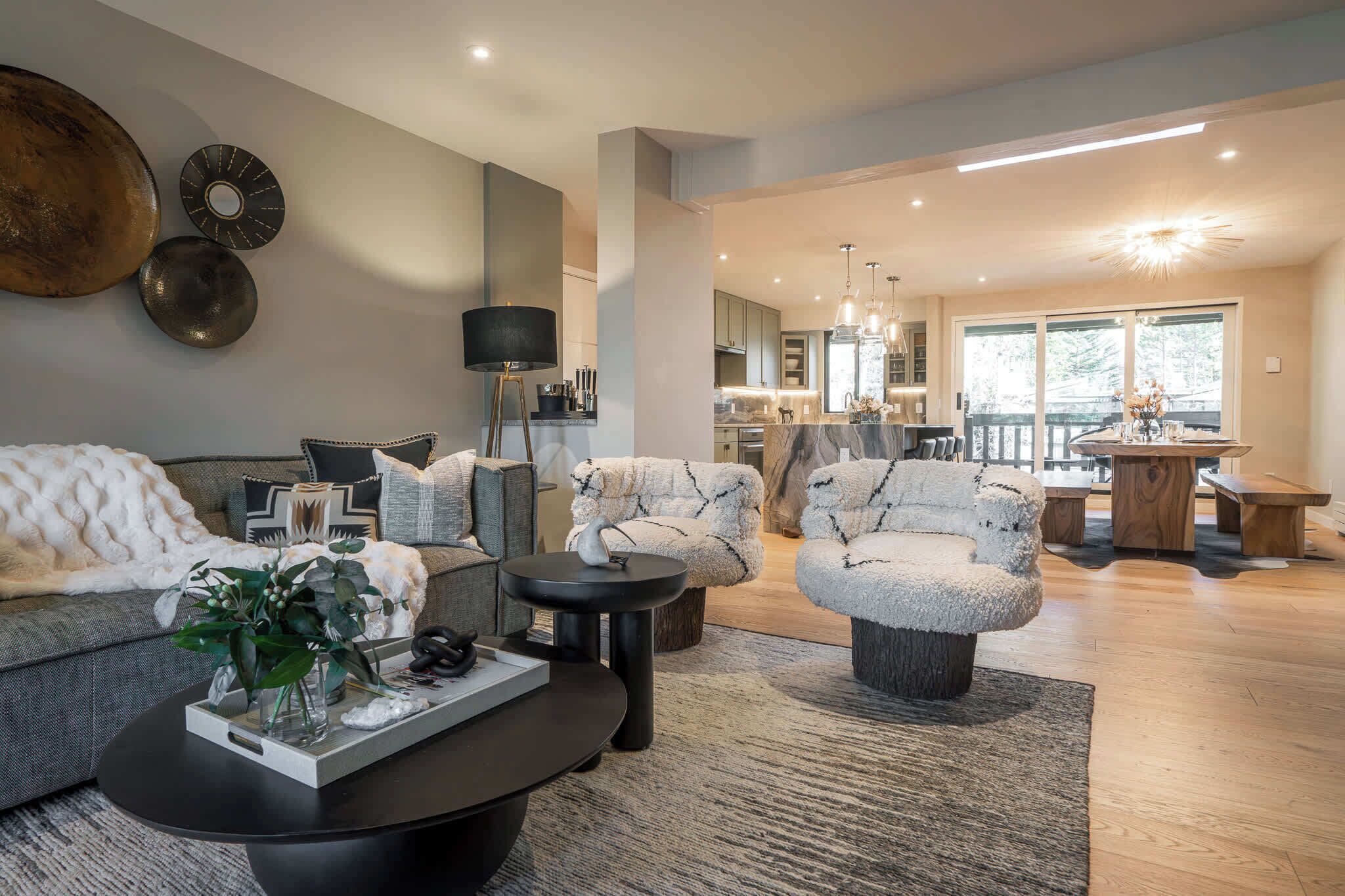 TV, fireplace, stereo, offices
