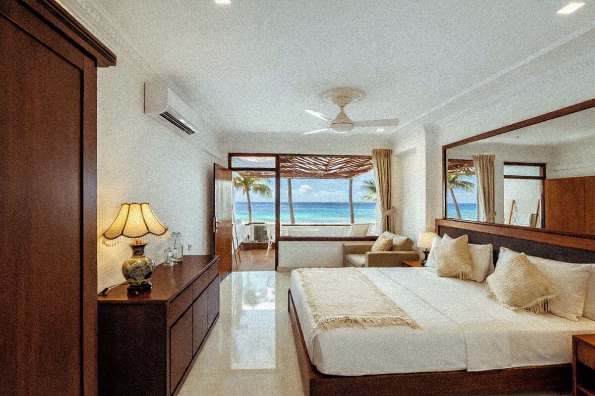Deluxe Double Room, Ocean View | Premium bedding, desk, laptop workspace, soundproofing