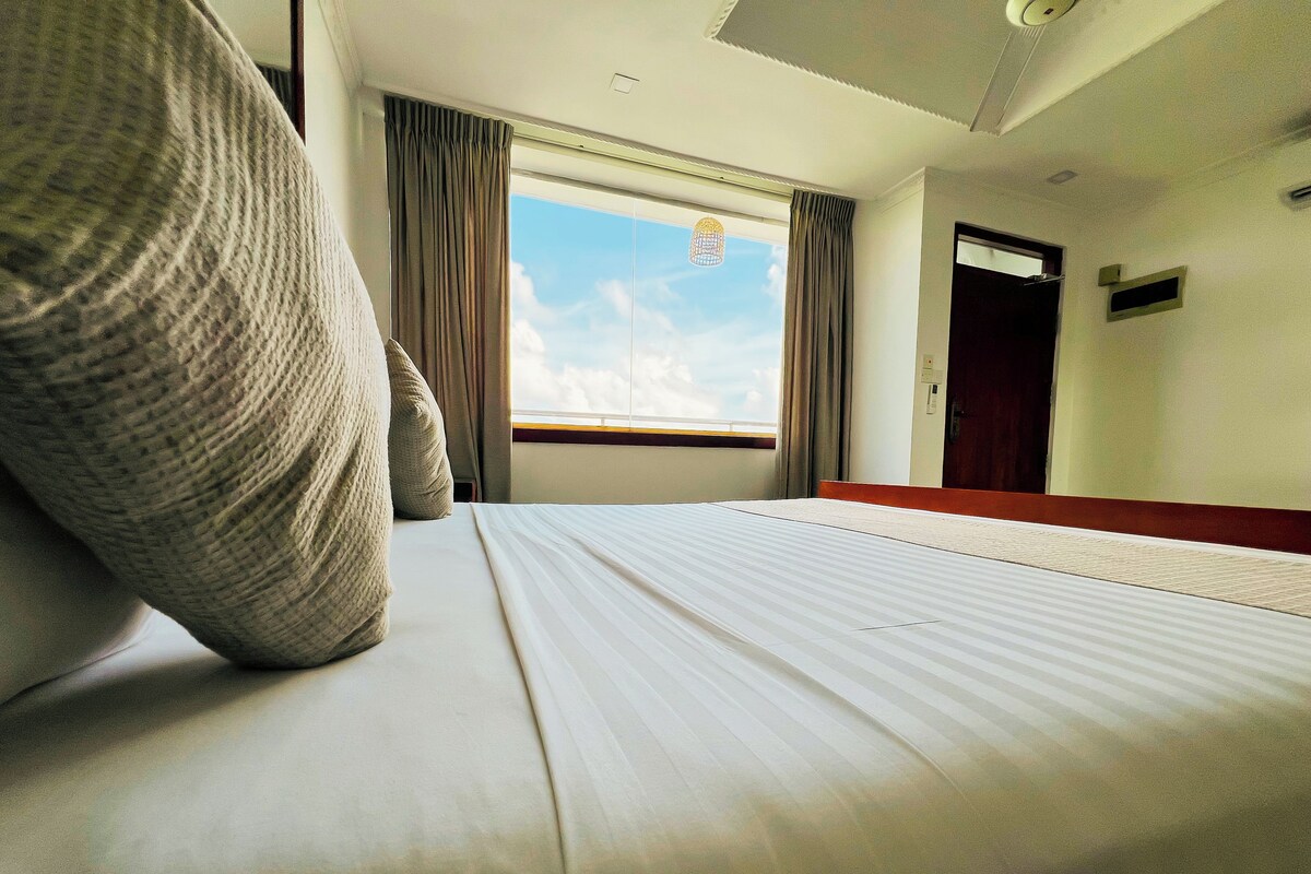 Junior Double Room, Ocean View | Premium bedding, desk, laptop workspace, soundproofing