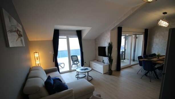 Unclassified image, 1 of 40, button - Seaside 3-bedroom Luxury Penthouse (Novalja)