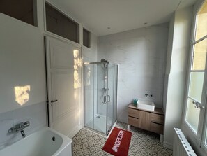Miljøvenlige toiletartikler, håndklæder, Sæbe, Toiletpapir