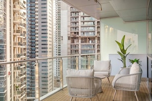 Property grounds - FIRST CLASS | 1BR | Panoramic Marina Views (Marina)