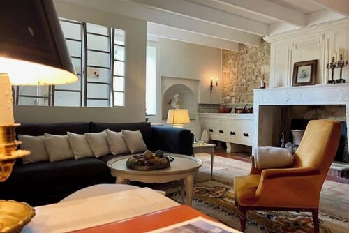 Charentais haven of peace with heated swimming pool