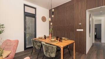 Dineren