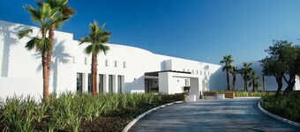 Holiday Home 'Lovely Marina De La Alcaidesa' with Sea View, Wi-Fi and Air Conditioning