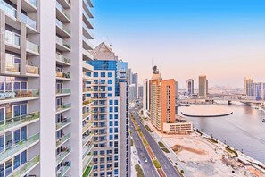Exterior - Cityscape Comforts 2BR (Dubai)