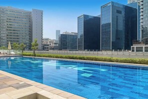 泳池
