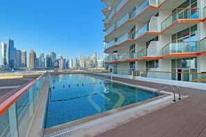 Pool - Millennium Heights 1 (Dubai)