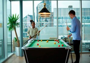 Games room - Students Only Bronze Studio Upper Level, South Bank Near SouthWark St (Greater London)