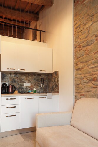 Villa with private pool and spa, walking city x25