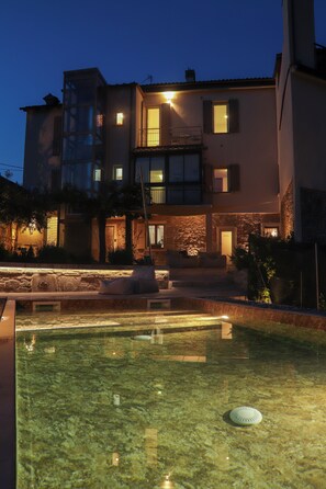 Pool - Villa with private pool and spa, walking city x25 (Modigliana)