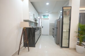 Private kitchen - White House 3BR Near Taj Mahal by Homeyhuts (Agra)
