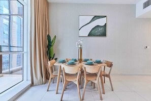 Dining - Bright 2 BHK in Prime Location (Dubai)