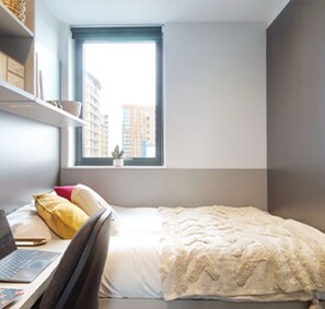 1 bedroom, free WiFi - Student-Only Modern Studio in Ealing | Bills & Wi-Fi Included (Greater London)