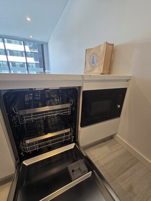 Interior - Brand New 5 star Luxe Apartment Pool, Swim Up Bar, Rooftop Bar, near stadium (Gosford)