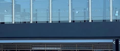 Alberca al aire libre y alberca climatizada