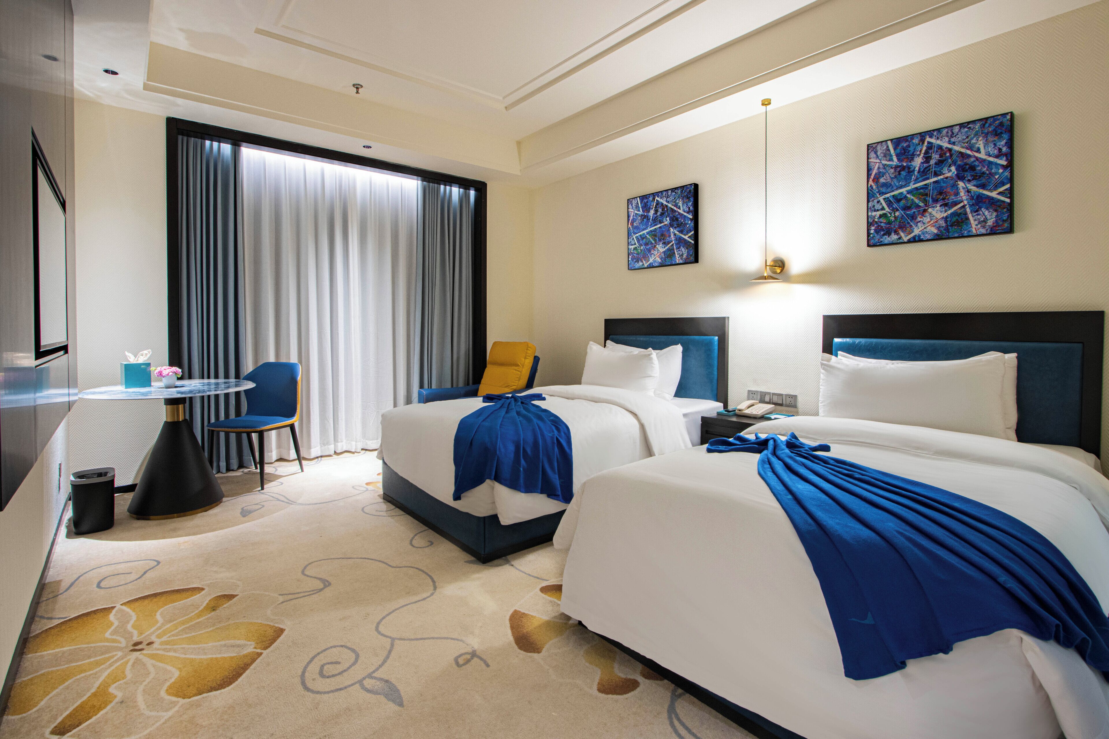 Comfort Double or Twin Room, Private Bathroom, City View | Laptop workspace, blackout drapes, iron/ironing board, free WiFi