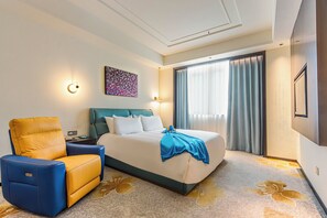 ห้องคอมฟอร์ทซิงเกิล, เตียงคิงไซส์ 1 เตียง, ห้องน้ำส่วนตัว, วิวเมือง | ผ้านวมขนเป็ด, พื ้นที่ทำงานแบบใช้แล็ปท็อป, ผ้าม่านกันแสง