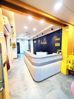 Lobby - Hotel The Avanta - Gandhinagar (Gandhinagar)