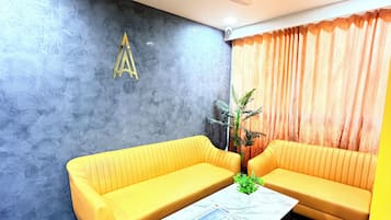 Télévision LED de 22 pouces avec chaînes par câble