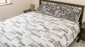 Apartment, 2 Bedrooms, Accessible, Smoking | 2 bedrooms