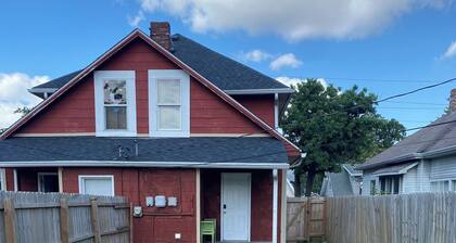 Spacious 2BR Home Near Downtown & Fountain Square