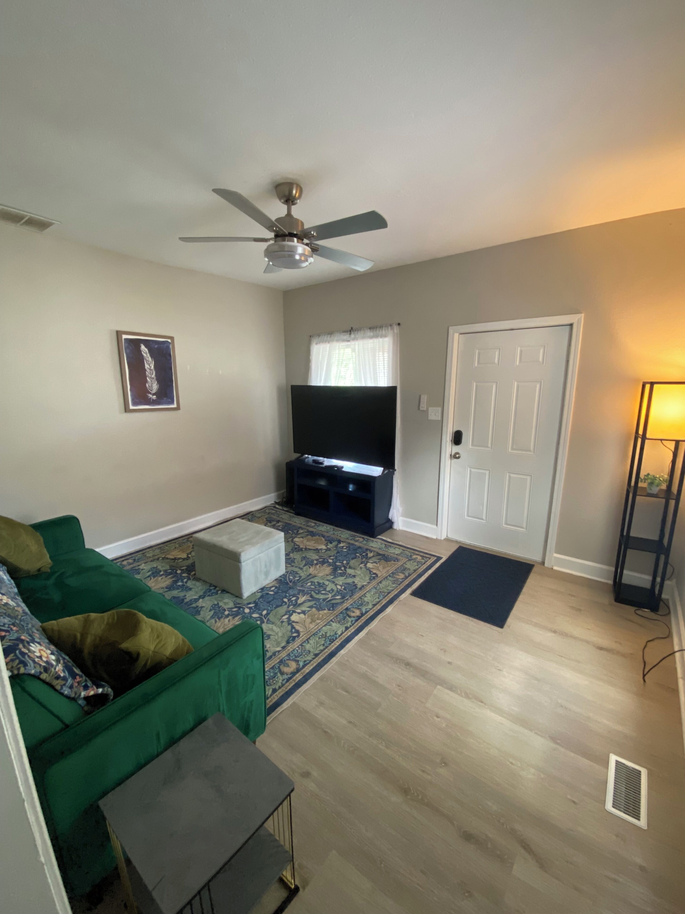 Spacious 2br Home Near Downtown & Fountain Square - 科塔