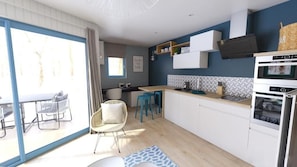 One-Bedroom Lodge | Private kitchen - Le Pré Marin (Sotteville-sur-Mer)