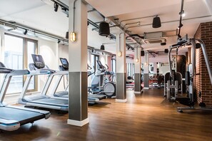 Fitness facility - Student Only Modern Studio at White City Near Notting Hill Gate (Greater London)