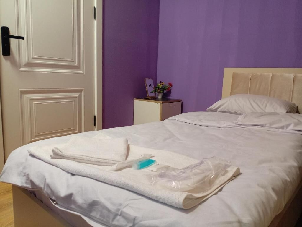 Single Room | Iron/ironing board, free WiFi