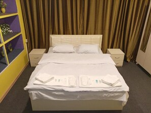 Iron/ironing board, free WiFi - Baku Express Hostel (Baku)