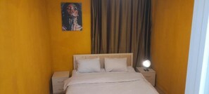 Doppelzimmer, Blick auf den Innenhof