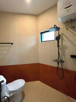 Family Villa, Mountain View | Bathroom - Swasana Villa (Wonosobo)
