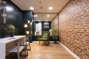Interior - Student Only Modern Ensuite at Drapery Place near Tower Hamlets (Greater London)