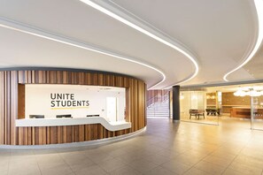Lobby - Student Only Modern Ensuite at Drapery Place near Tower Hamlets (Greater London)