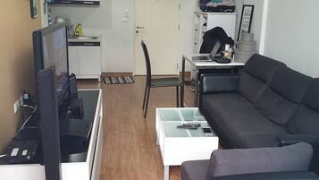 Condo, 1 Bedroom | Living room