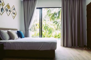 3 bedrooms, desk, WiFi, bed sheets - Andaman Villa in Koh Phangan (Koh Phangan)