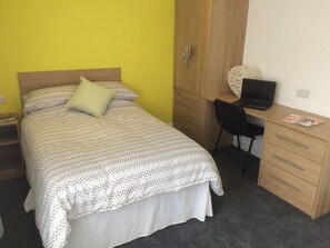 3 bedrooms, WiFi - Cozy 3BR Apartment in Kexgill (Middlesbrough)