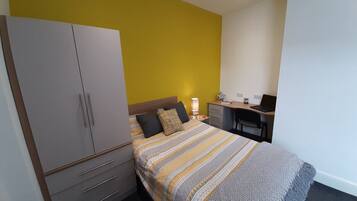 3 bedrooms, WiFi
