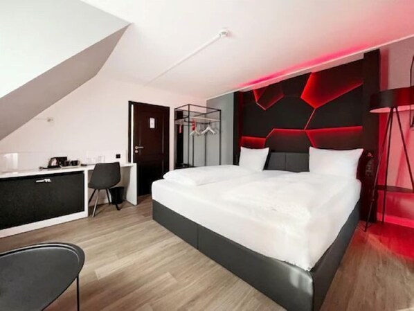 Double Room | Free minibar - DORMERO Hotel Crailsheim (Crailsheim)