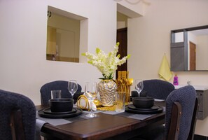 Dining - K&K Stays- Relaxing Home Away From Home (Nakuru)
