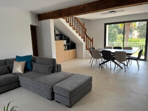 Interior - Villa center Bastelicaccia with swimming pool, quiet, large garden (Bastelicaccia)