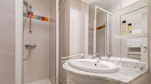 Shower - Apartment for 4 people, close to the ocean, terrace (La Tranche-sur-Mer)