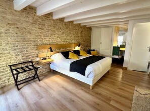 1 chambre, fer et planche à repasser, Wi-Fi gratuit, draps fournis