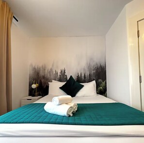Iron/ironing board, WiFi, bed sheets - Apartment Salford Quays and Media City Free Parking (Salford)