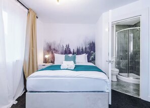 Bügeleisen/Bügelbrett, WLAN, Bettwäsche
