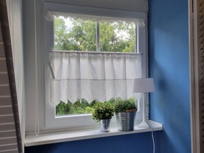 Interior - Comfortable vacation apartment Klönschnack with garden, close to the North Sea beach and center (Burhave)