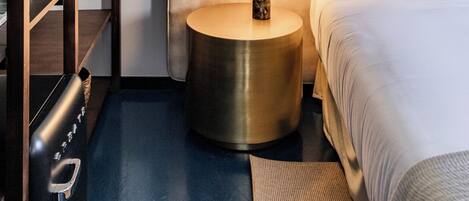 Estudio | Cortinas opacas, tabla de planchar con plancha, wifi gratis